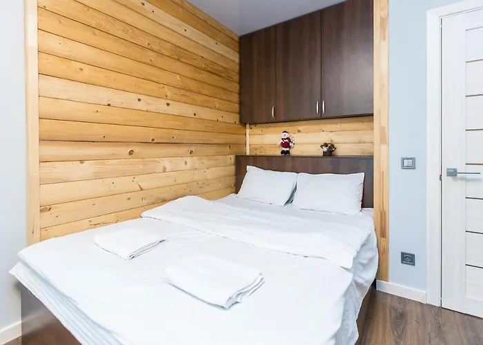 новобудова з сучасним ремонтомна вулиця шевченка 19 *