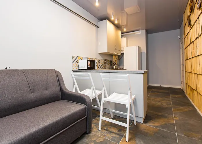 новобудова з сучасним ремонтомна вулиця шевченка 19 Apartment Lviv