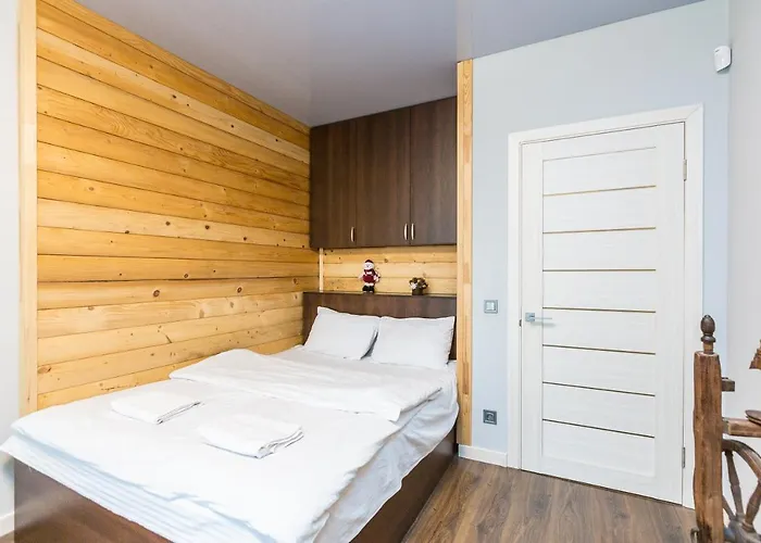 новобудова з сучасним ремонтомна вулиця шевченка 19 Apartment