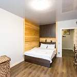 Apartment новобудова з сучасним ремонтомна вулиця шевченка 19 *