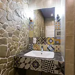 новобудова з сучасним ремонтомна вулиця шевченка 19 Apartment