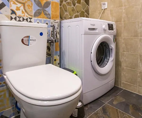 новобудова з сучасним ремонтомна вулиця шевченка 19 * Львов